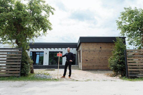 Conquering allergy challenges in traditional uk homes: expert tips for managing sensitivities with antique carpets